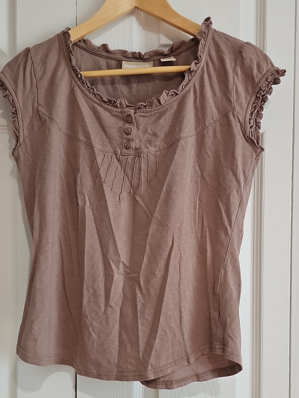 Personal Identity Ruffle Trim Top | Size Large